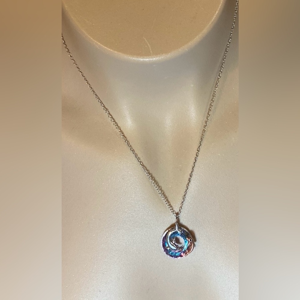 Dolphin Infinity Boxed Necklace NWOT - Picture 9 of 10
